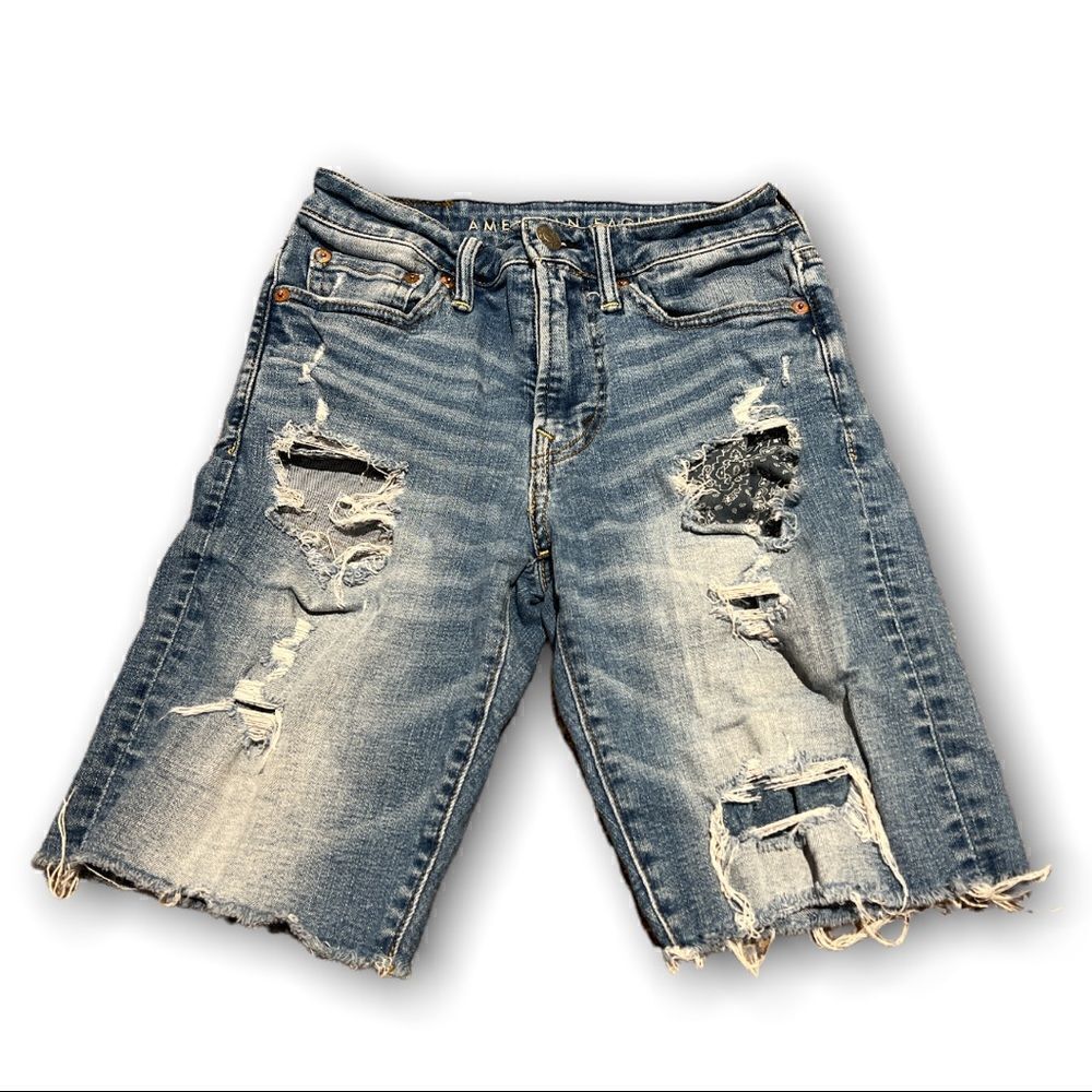 American Eagle Outfitters Airflex Women’s Distressed Denim Shorts Size 26